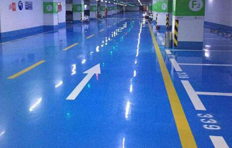 地坪怎樣選擇？混凝土密封固化劑地坪有什么特點？