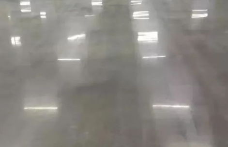 鋼化地坪有什么特點？鋼化地坪應用領域有哪些？